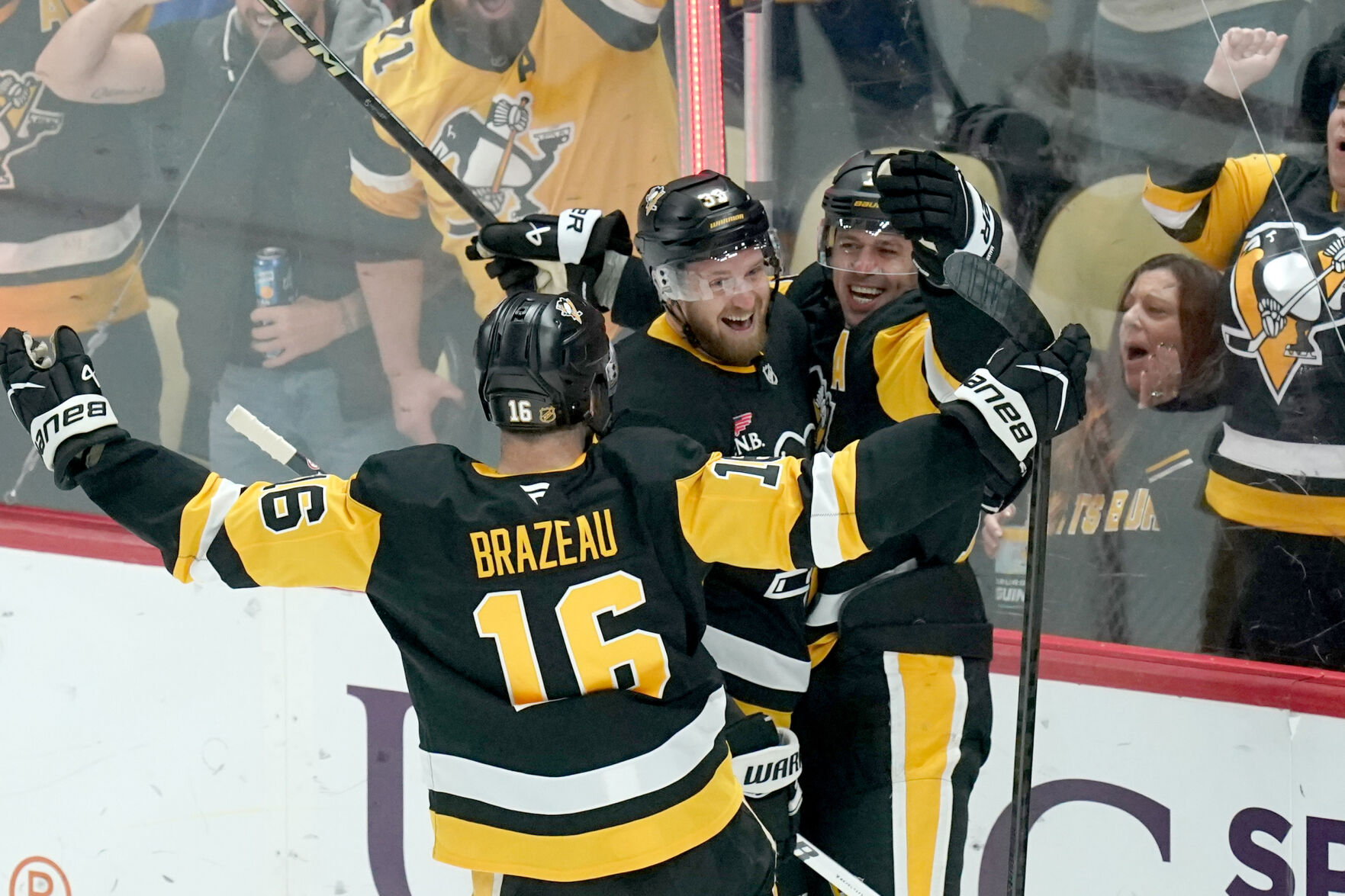 Blues Penguins Hockey